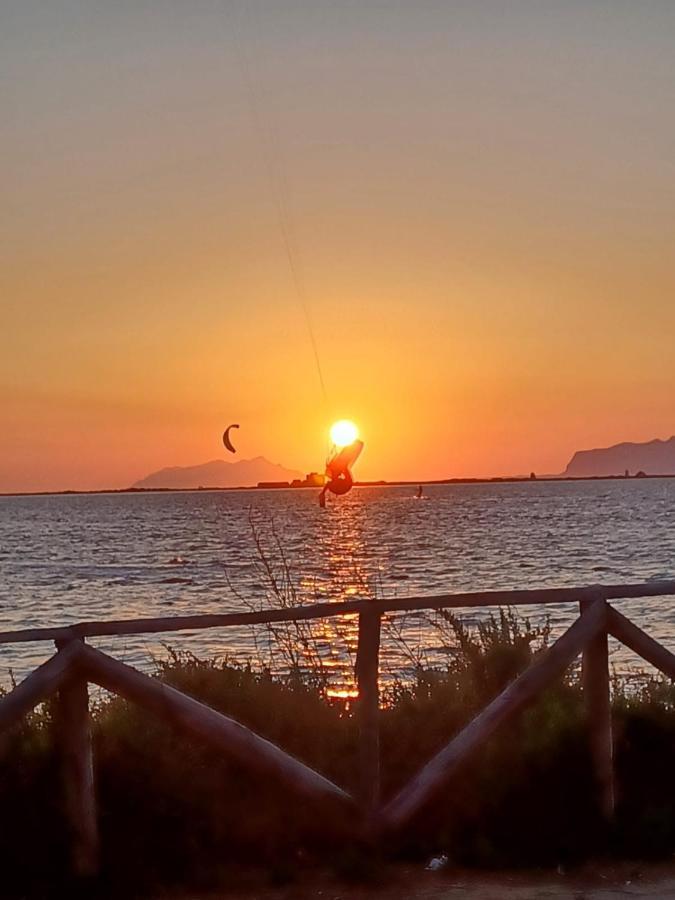 Вилла Casa Vacanze Raggio Di Sole Марсала Экстерьер фото